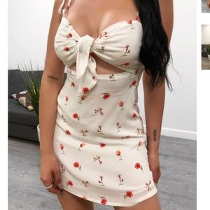 Laura’s Boutique Flower dress